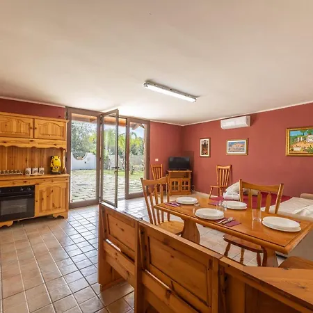 Del Geco Villa *
